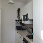 Premium Hils Brauner Apartment Bucharest