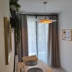 Premium Hils Brauner * בוקרשט