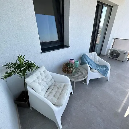 Premium Hils Brauner Апартаменты Бухарест