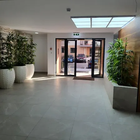 Premium Hils Brauner Bucarest
