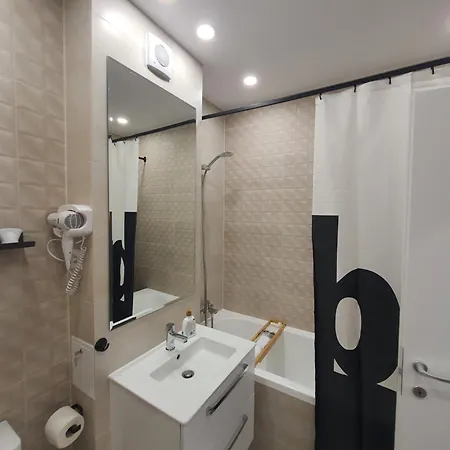 Premium Hils Brauner Апартаменты Бухарест