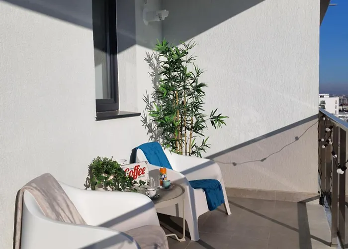 Premium Hils Brauner * Бухарест