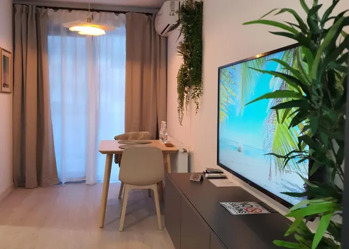 Premium Hils Brauner Бухарест