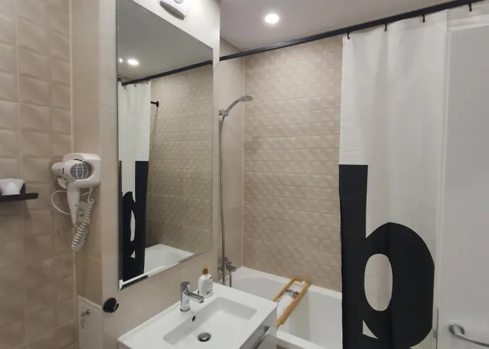 Premium Hils Brauner Appartement Boekarest