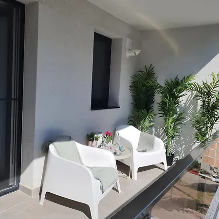 Premium Hils Brauner Appartement *